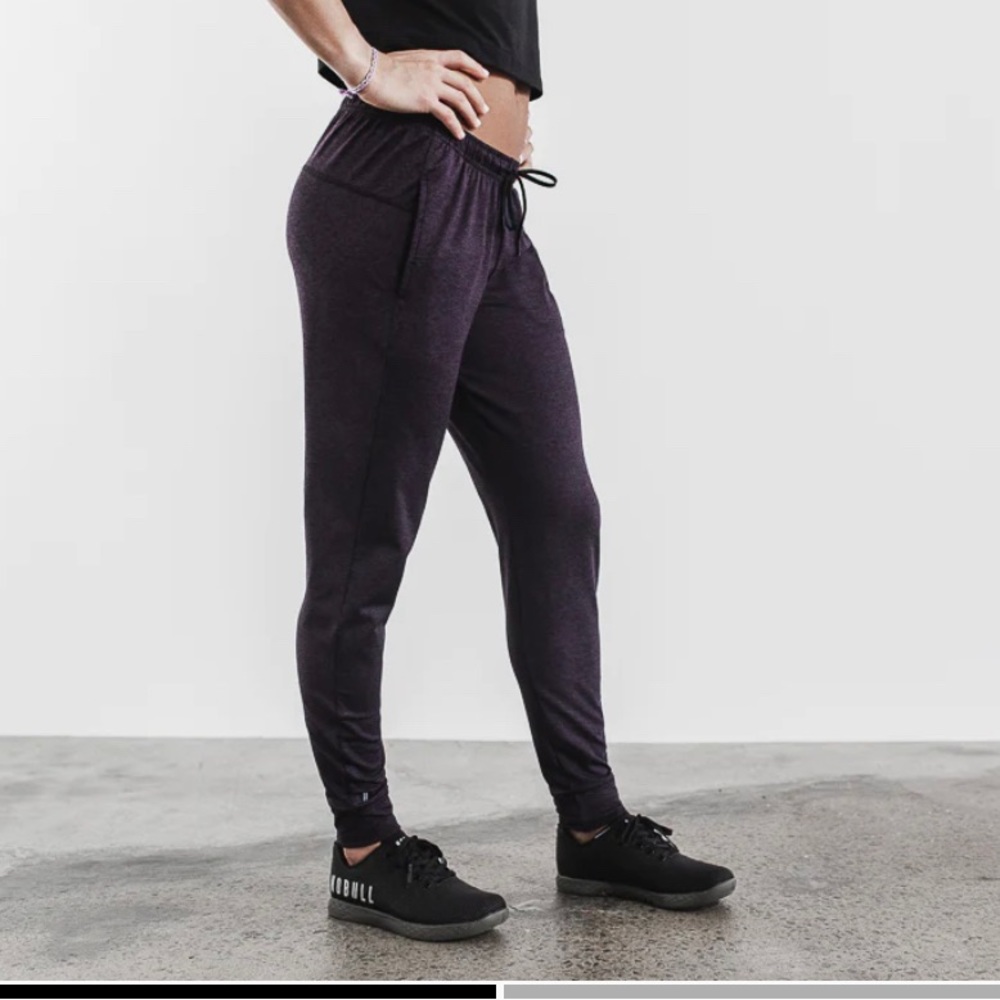 NoBull Small Plum Jogger Pant Leggging